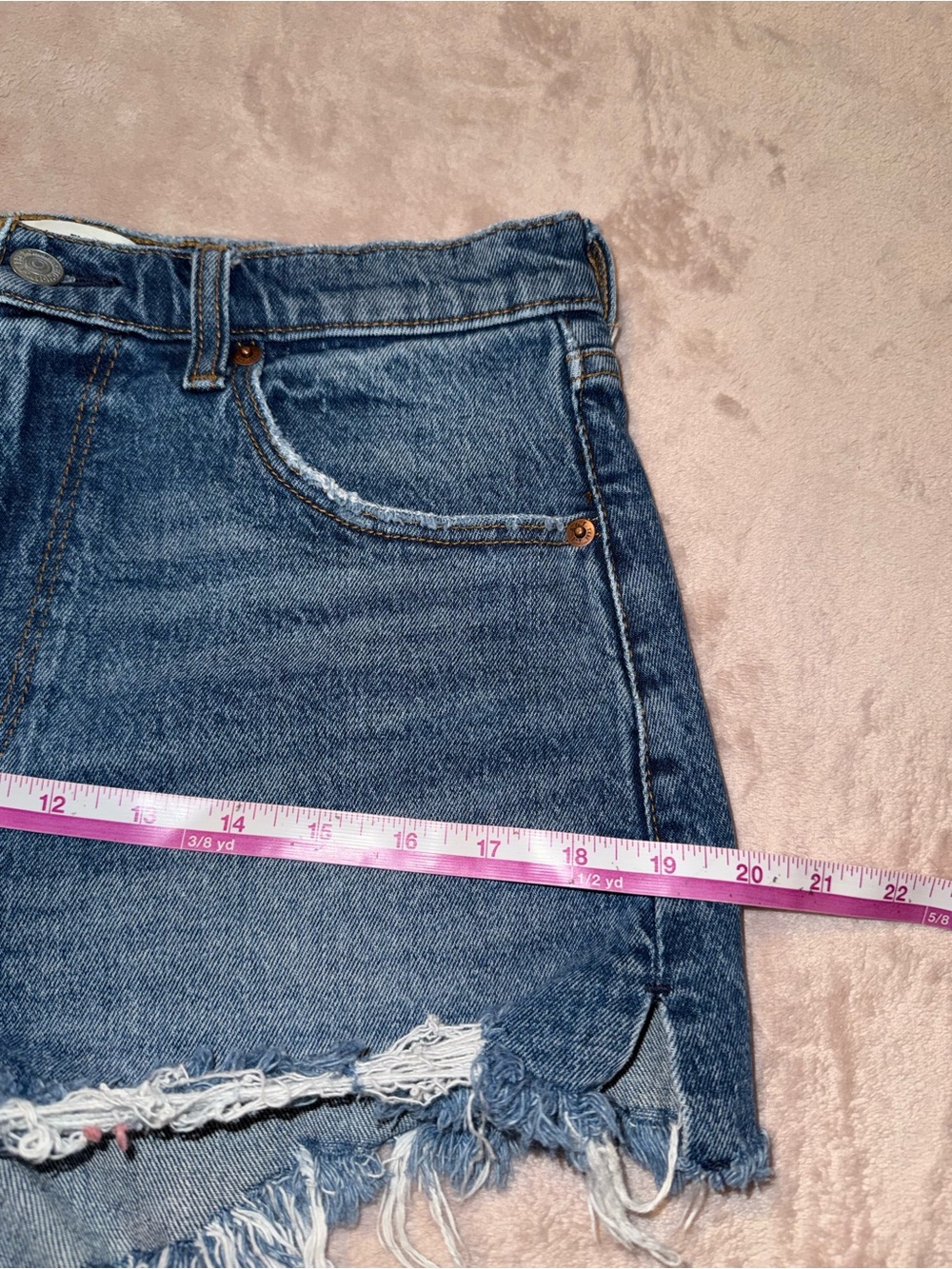 Abercrombie & fitch the mom high rise distressed short size 28 - Picture 8 of 8